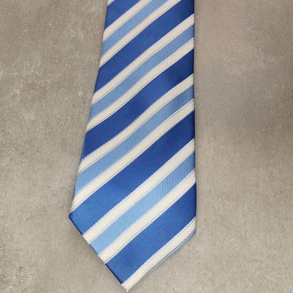 Gianfranco Designer Italy Hand Made Microfiber Men's Neck Tie Blue White
